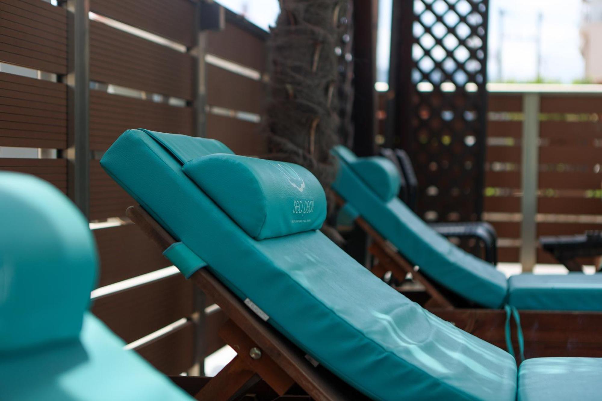Sea Pearl Luxury Apartments Nea Vrasna Exterior photo
